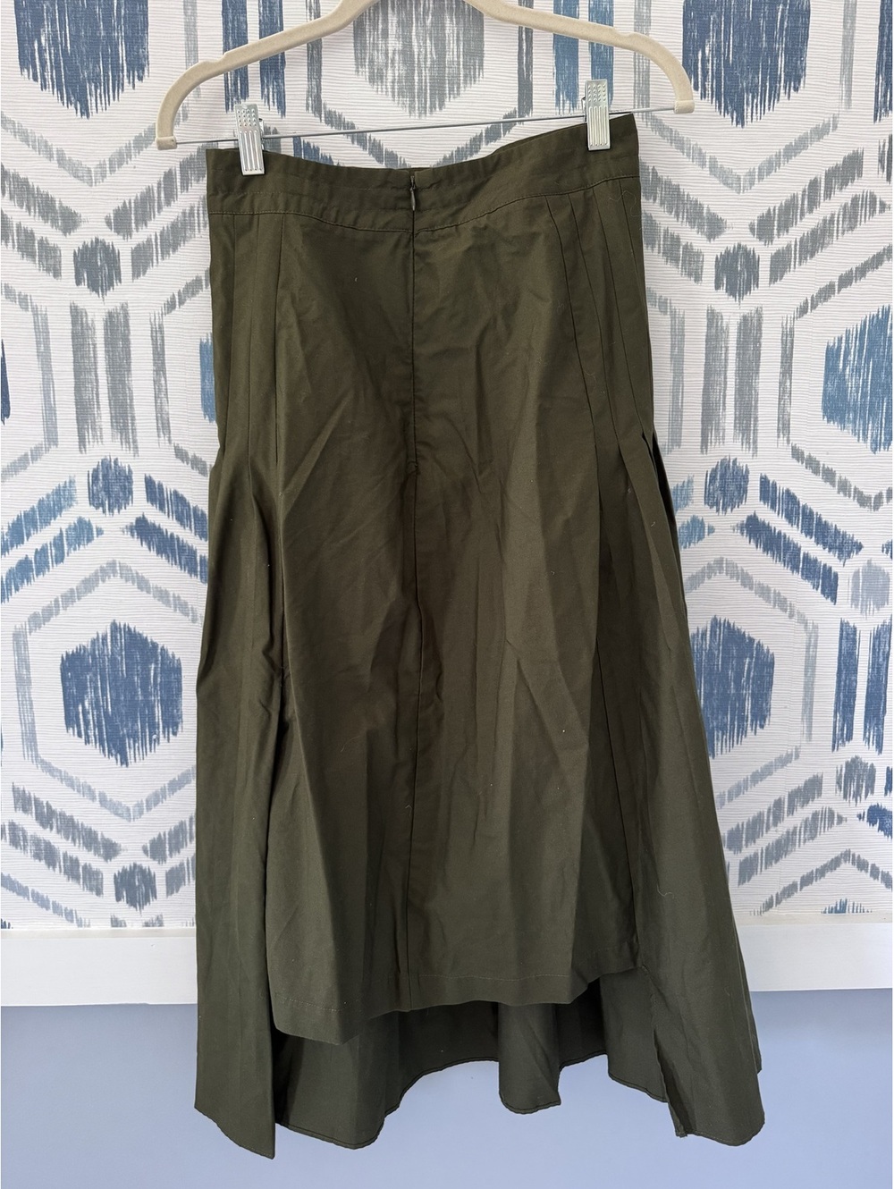 Banana Republic Skirt - Picture 2 of 4